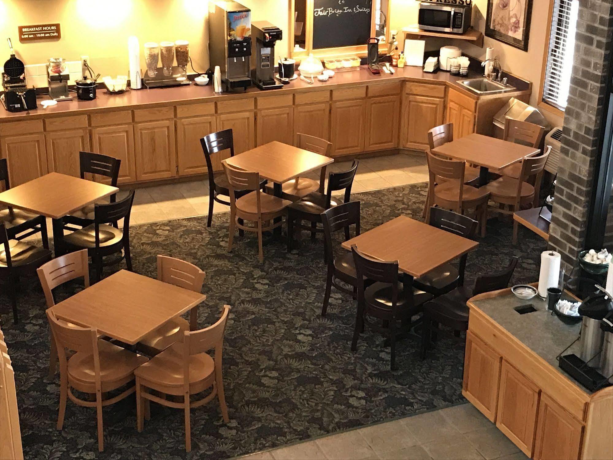 Fairbridge Inn & Suites Thorp Luaran gambar
